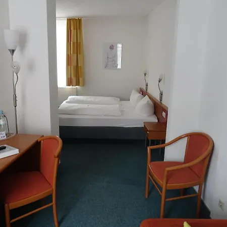 Pensionat Adler-hotel 3*