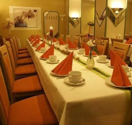 Pensionat Adler-hotel Delitzsch